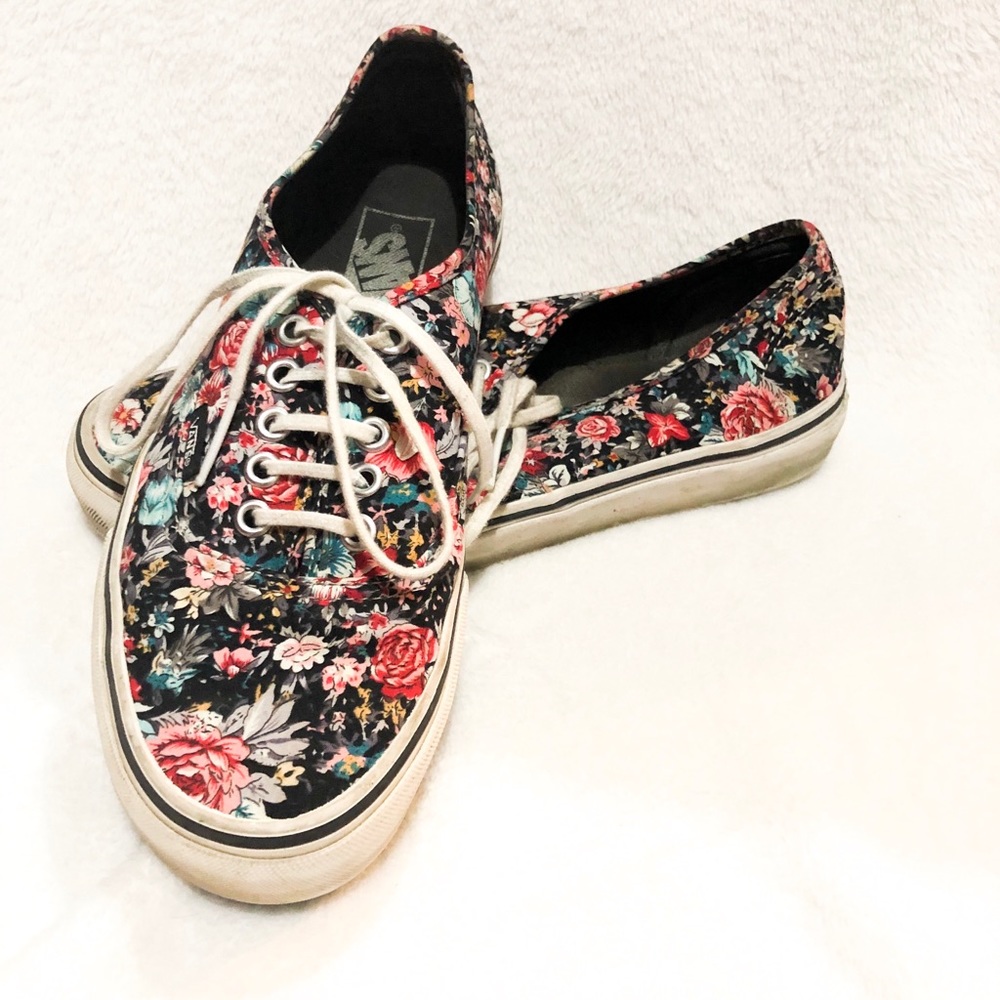 Floral Vans
